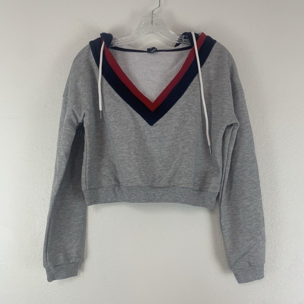 Windsor Sweatshirt Womens Medium Crop Hoodie Preppy Sporty Retro Pullover Gray M